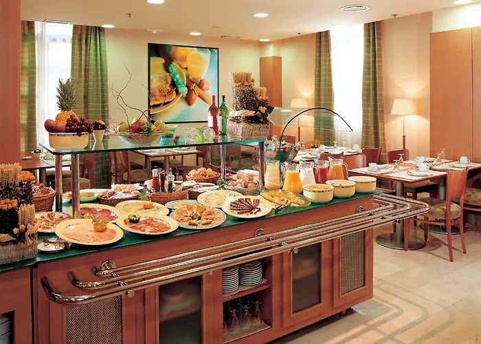 Szálloda Nh Ciencias