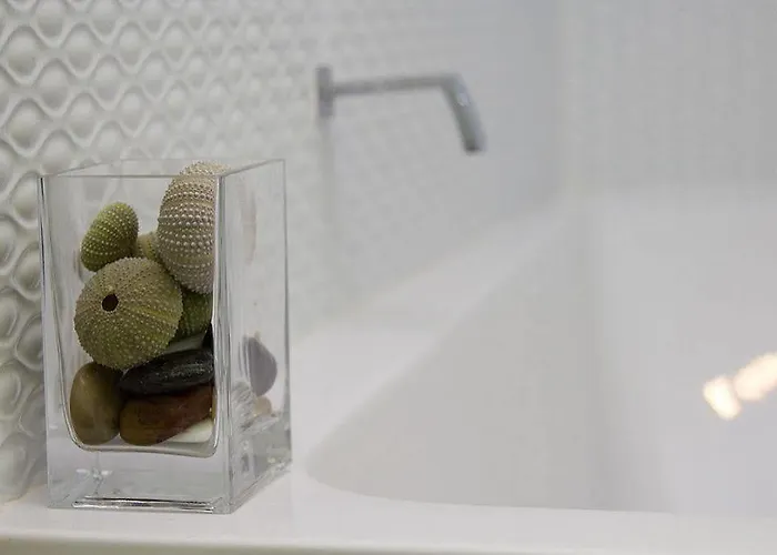 Total Elegance * Valenza