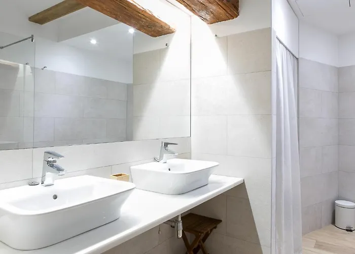 Apartup L' Almoina 아파트