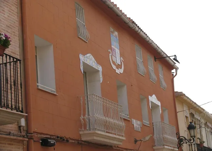 Residencia Universitaria Reuniver Burjassot بيت ريفي *