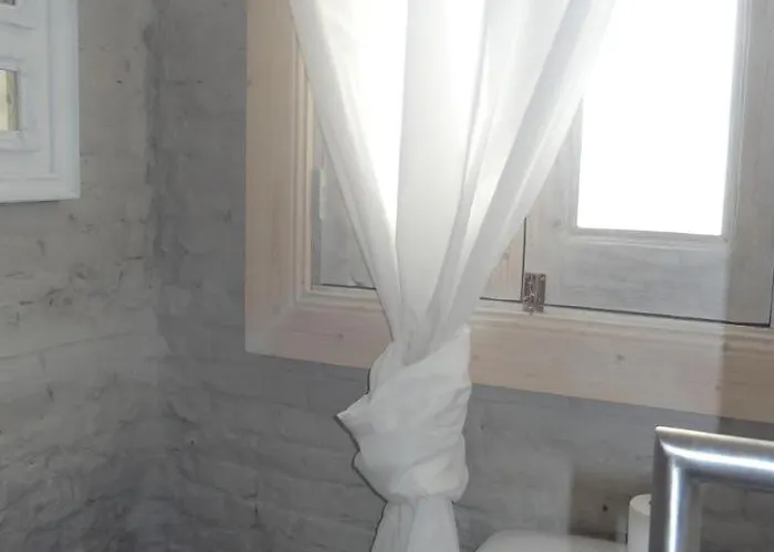 Apartamento By Eric Olsan *