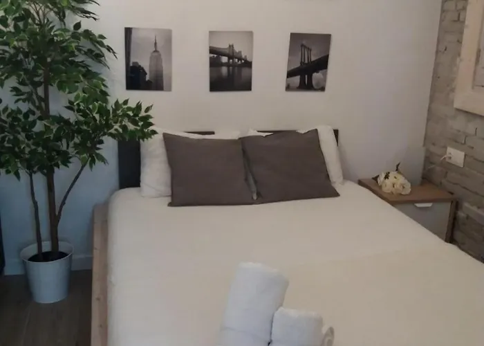 Apartamento By Eric Olsan Valencia