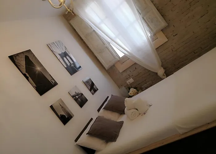 By Eric Olsan 아파트 발렌시아