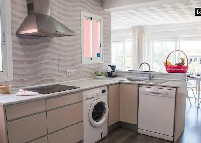 شقة Apartmentsuitespain Atic Panoramic *