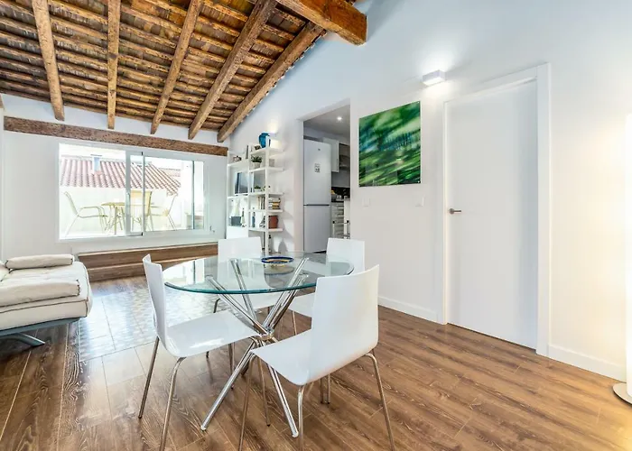 아파트 Florit Flats - Center 2br 2ba Attic Terrace View Wifi Ac 발렌시아