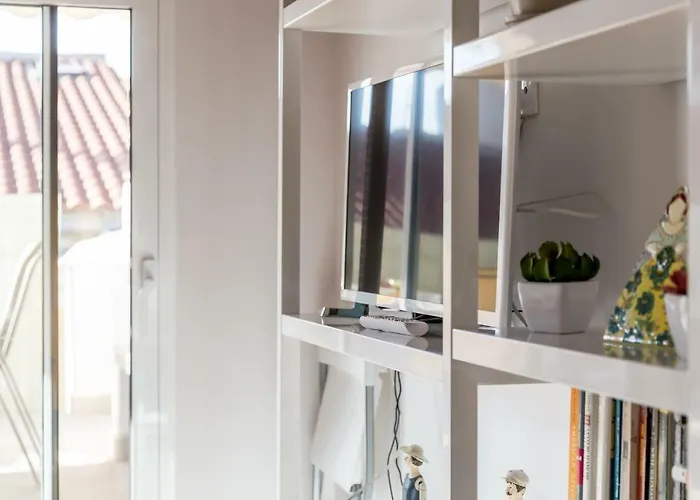 Florit Flats - Center 2br 2ba Attic Terrace View Wifi Ac Apartment *