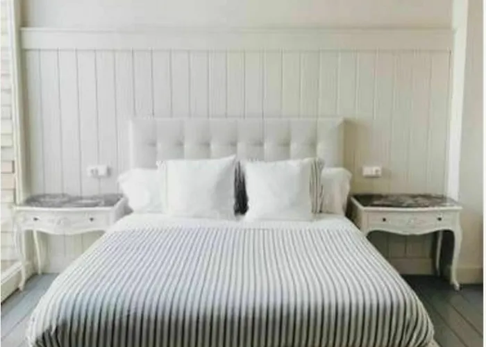 Mom La Punta Гостевой дом Валенсия