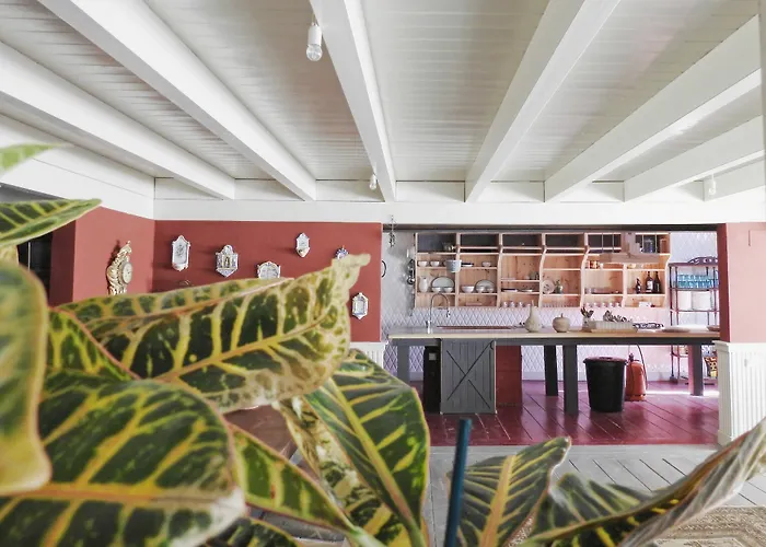 Mom La Punta Penzion 3*