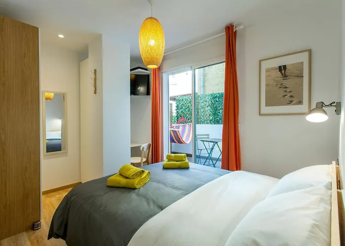 Garden Bed & Breakfast 4*