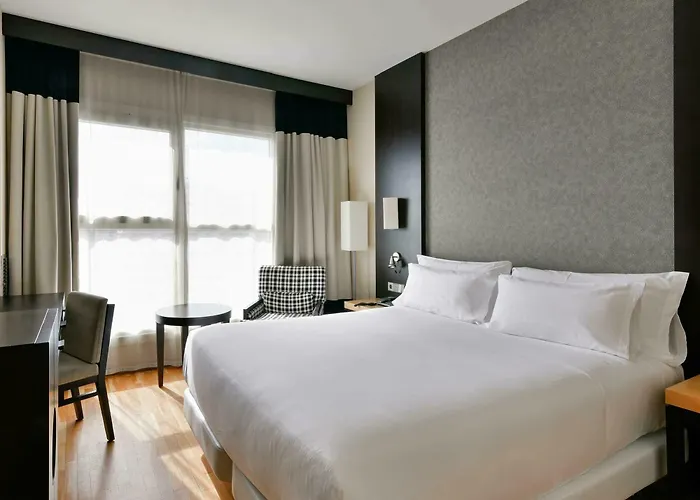 إن إتش سنتر 4* فالنسيا