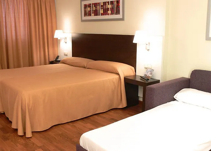 Hotel Port Feria 4*
