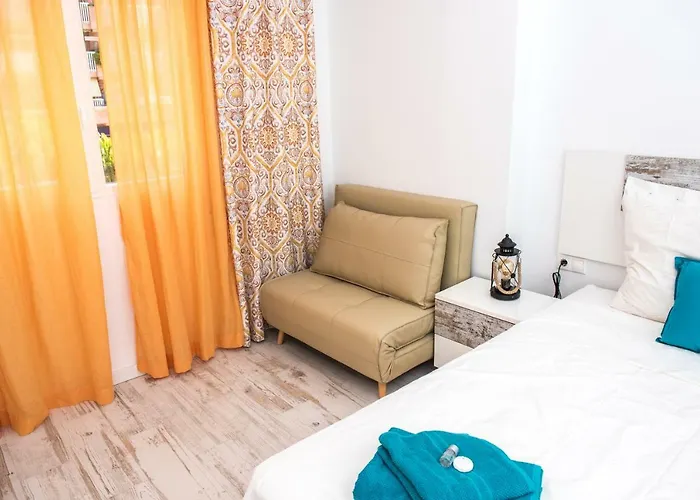 Laura Sea View 아파트