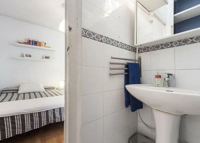 Arrendamiento De Temporada En Ruzafa 아파트 *