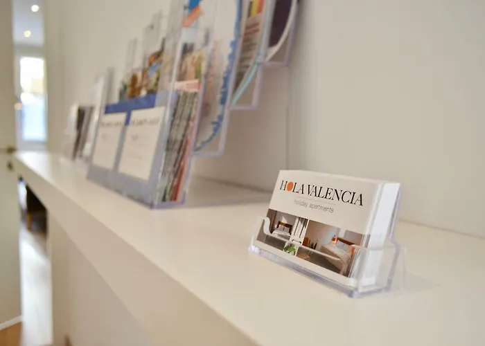 Hola - * 발렌시아