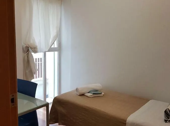 Guillem Sorolla Διαμέρισμα *