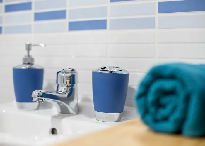 Versus Near Of Arts 2 아파트