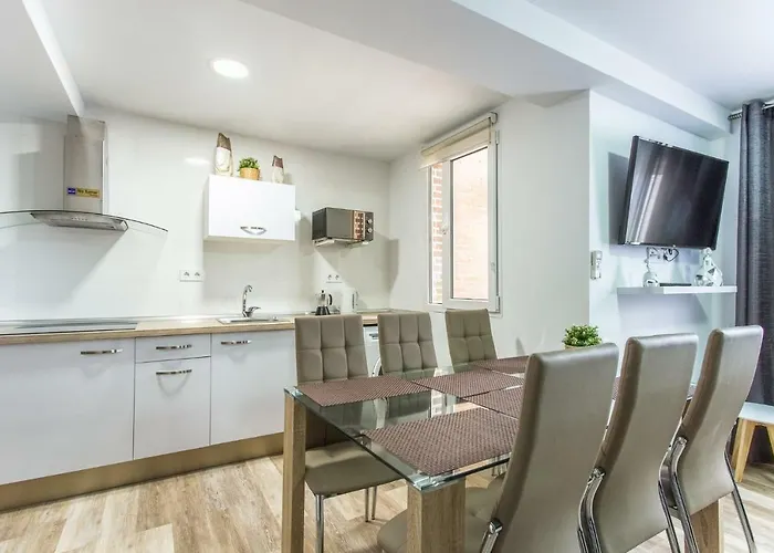 Versus Near Of Arts 2 발렌시아