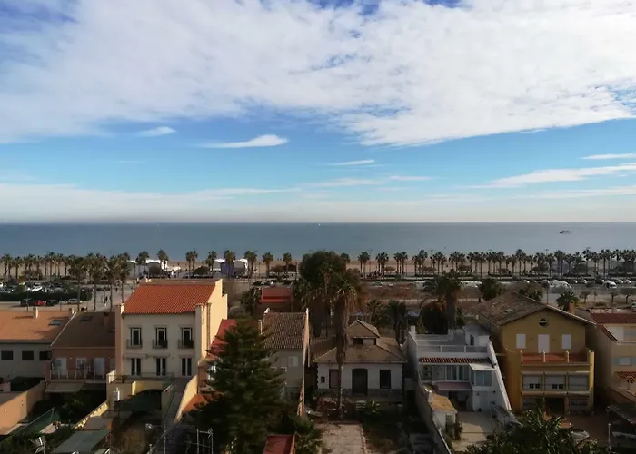 Vistas Al Mar 아파트 *