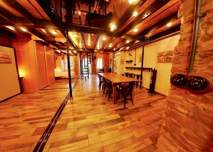 Old Fisherman's House In Malvarrosa 발렌시아