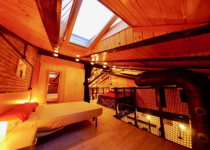 Old Fisherman's House In Malvarrosa Daire