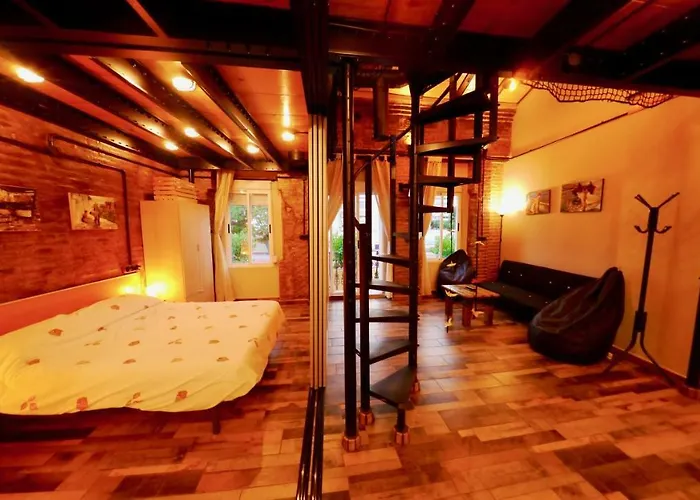 Old Fisherman's House In Malvarrosa 발렌시아