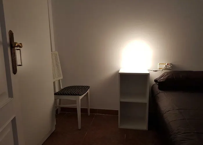 بيت للعطل Malvarrosa Calle Pavia فالنسيا