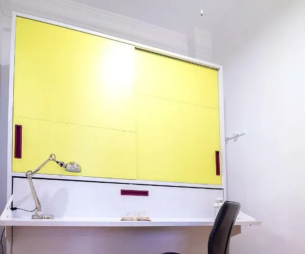 아파트 Confortable * La Marina De *