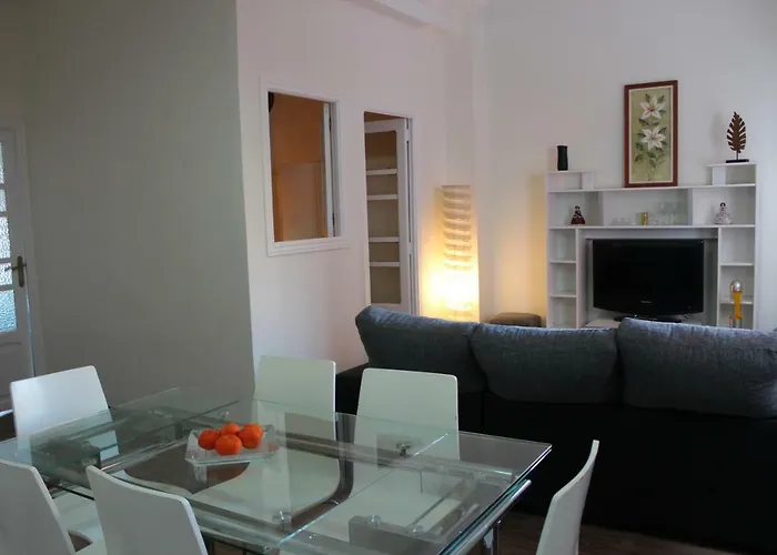 Luminoso * La Marina De Βαλένθια