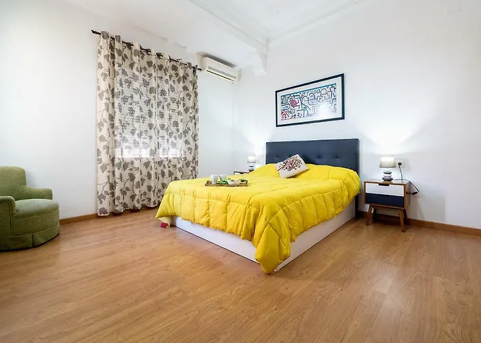 Confortable * La Marina De