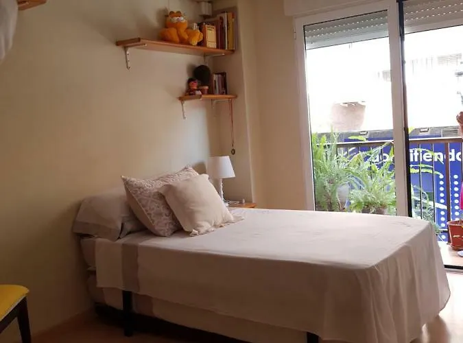 Privada A 1500 Metros De La Playa Δωμάτια σε οικογενειακή κατοικία *