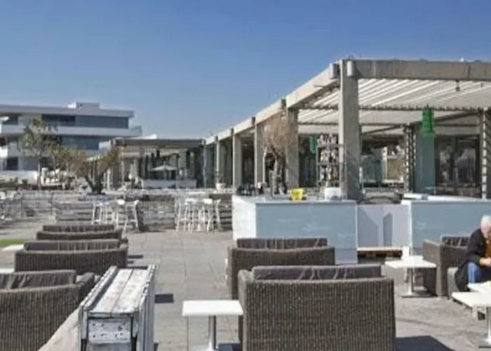 Διαμέρισμα Ciudad De Ciencias 3 *