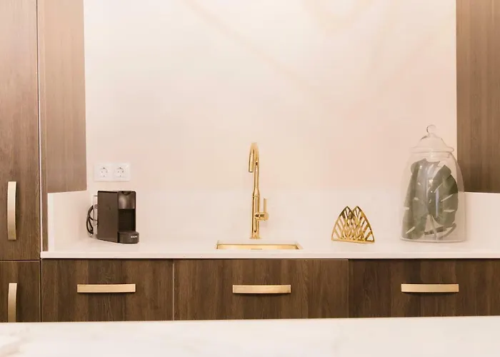 Md Julio Antonio Valencia