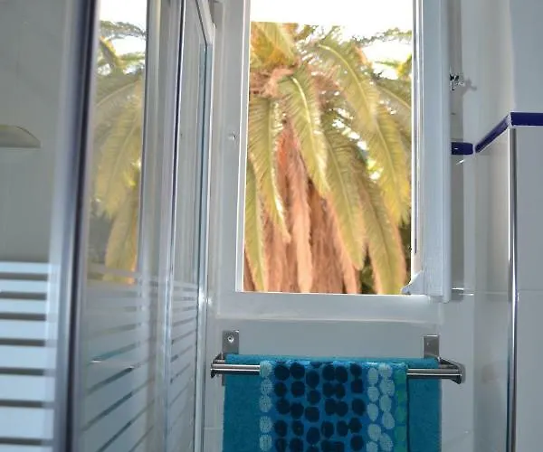 Apartamento Malvarrosa, Cabañal, Wifi Free. Ca' Micaela. *