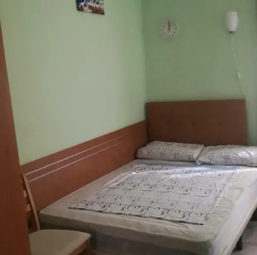 Piso En Malvarrosa * فالنسيا