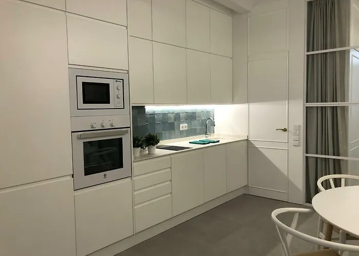 Frederick “centrico Y Con Clase” * فالنسيا