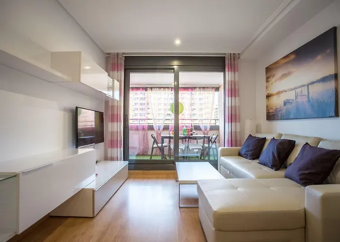 On The Beach,pool,wifi,garage,valencia 발렌시아