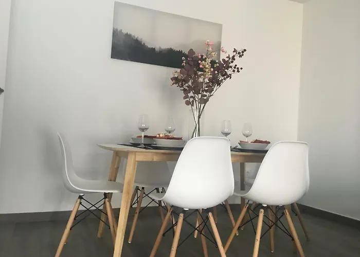 Zerka Sendra 아파트