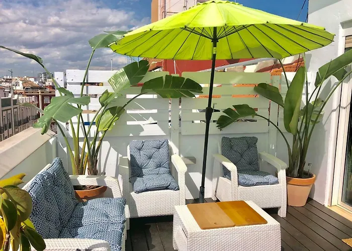 Beautiful Penthouse In Best Area Διαμέρισμα *