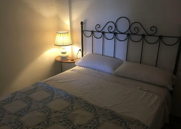 Domus Centro Frente A Torres De Serrano * 발렌시아