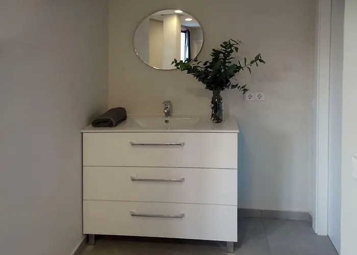 아파트 Atico En El Centro De Pta 12 Vt-45939-t 발렌시아