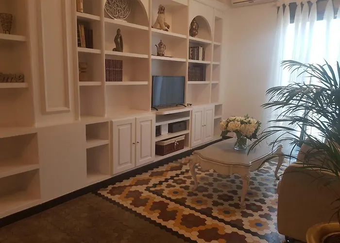 Domus Centro Frente A Torres De Serrano 아파트 발렌시아