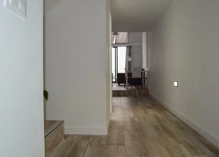 Nwt Station Valencia