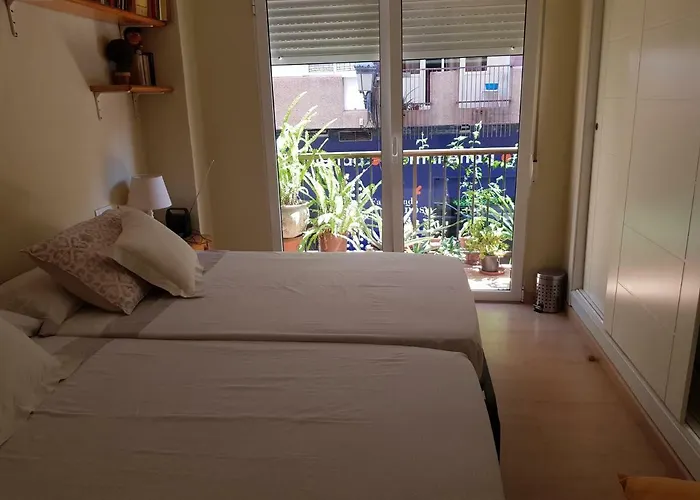 Privada A 1500 Metros De La Playa Δωμάτια σε οικογενειακή κατοικία Βαλένθια