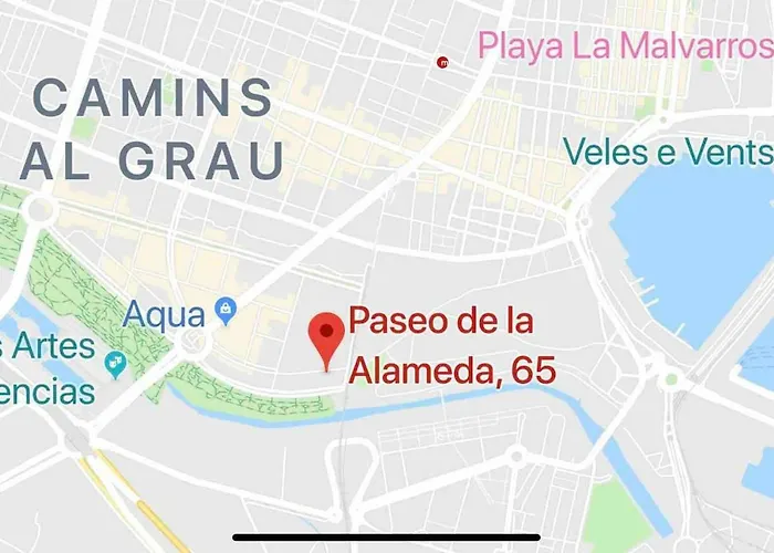 Loft En La Ciudad De Ciencias Y Cerca De La Playa Appartement *