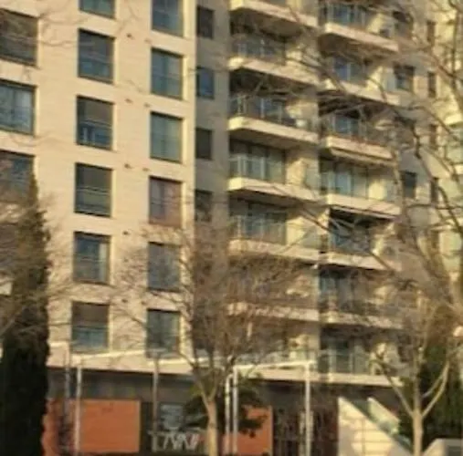 Loft En La Ciudad De Ciencias Y Cerca De La Playa Appartement *