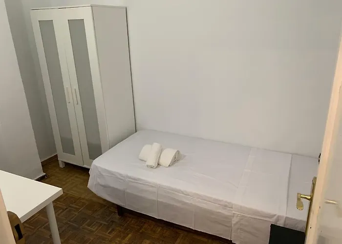 Center منزل للإقامة