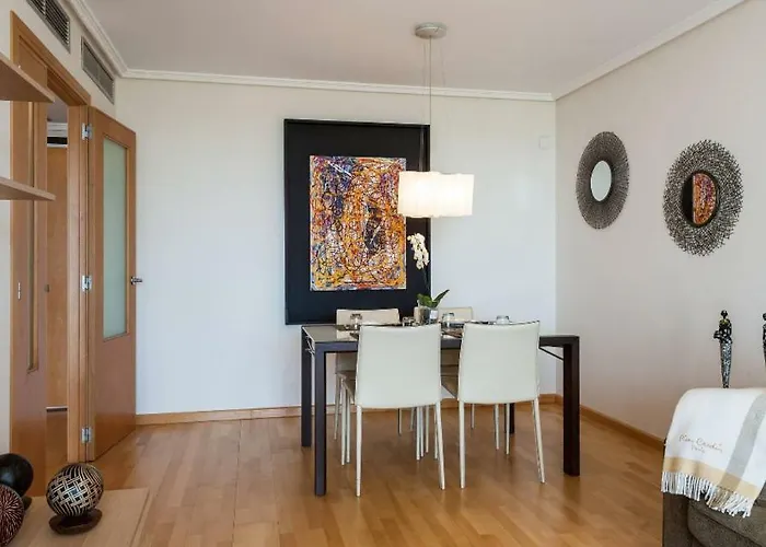 아파트 En La Ciudad De Ciencias Y Cerca De La Playa