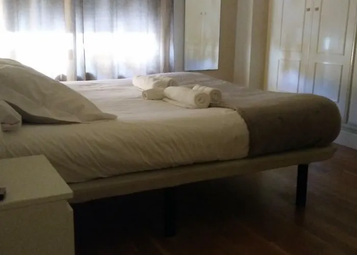 Angel Guimera & Breakfast *