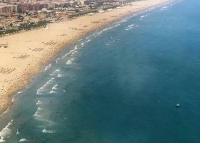 Apto En Ciudad De Ciencias Y Cerca Playa 아파트 *