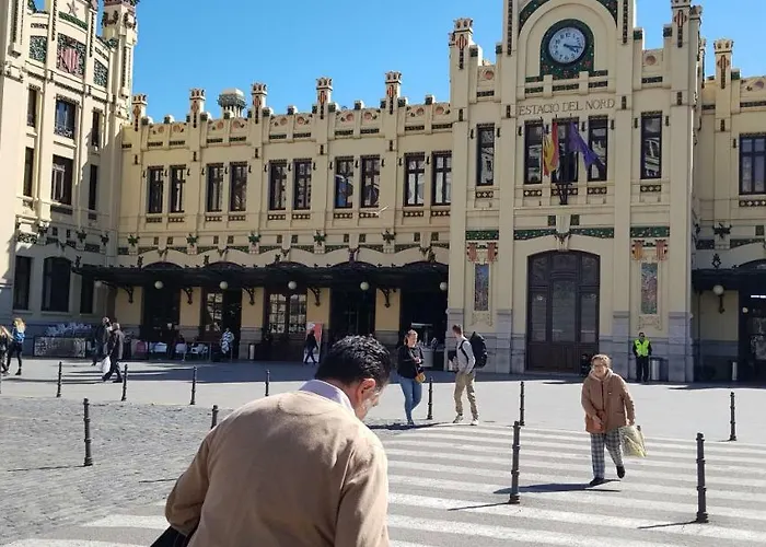 Edificio Tiziano Mercado 아파트